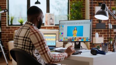 graphic designer graphic designer